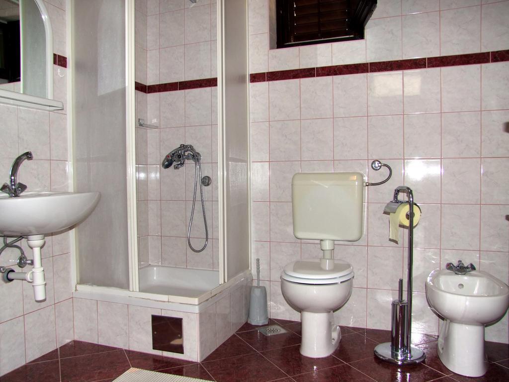 Apartment Perovic Baška Voda Pokoj fotografie